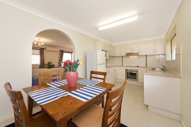 Picture of 2/28 Weston Street, COORPAROO QLD 4151