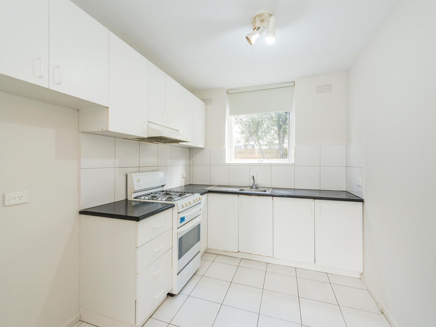 3/49 Road, Mentone VIC 3194 Apartment For Rent 410 Domain