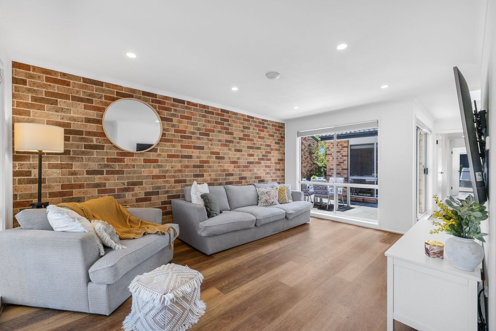 4 bedrooms House in 11 Cooks Street KALEEN ACT, 2617