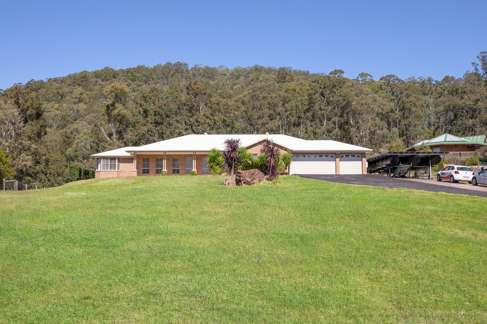 8 Timbertop Road, Glen Oak NSW 2320, Image 0