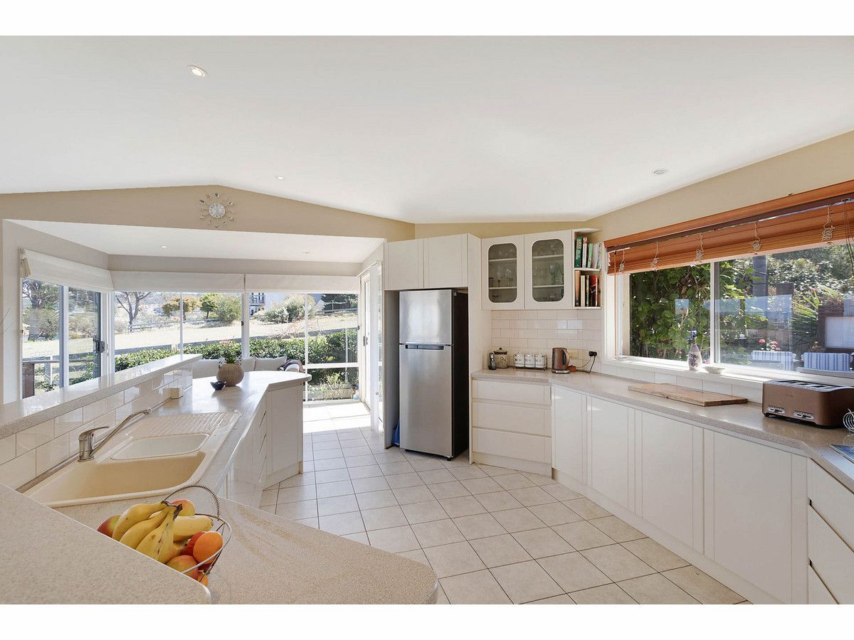 14 Beach View Court, Tura Beach NSW 2548, Image 1