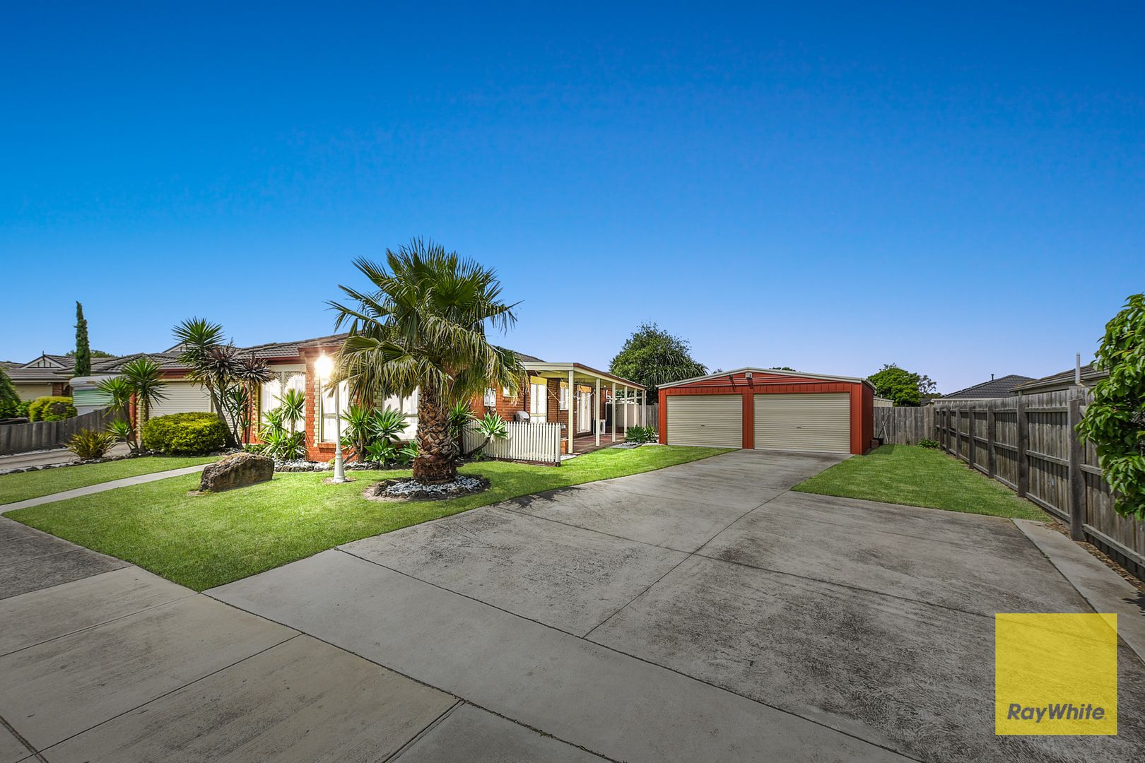 43 Josephine Avenue, Cranbourne North VIC 3977, Image 1