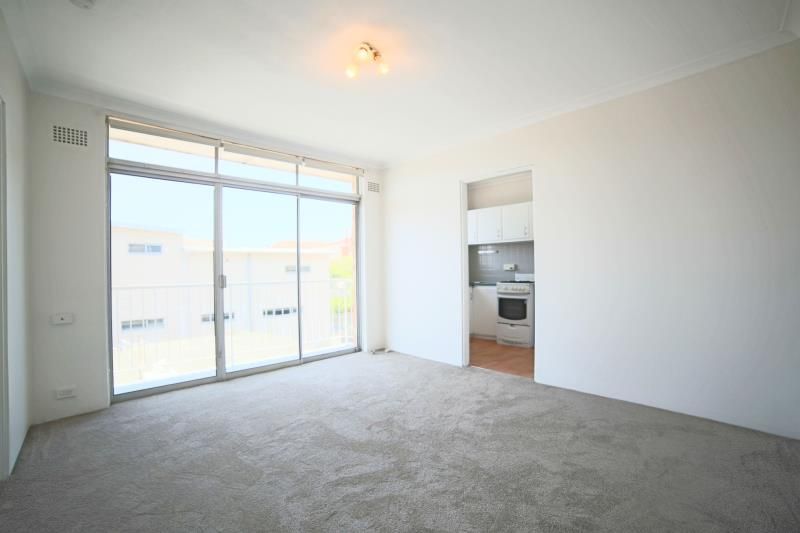 1 bedrooms Apartment / Unit / Flat in 8/87 Curlewis Street BONDI BEACH NSW, 2026