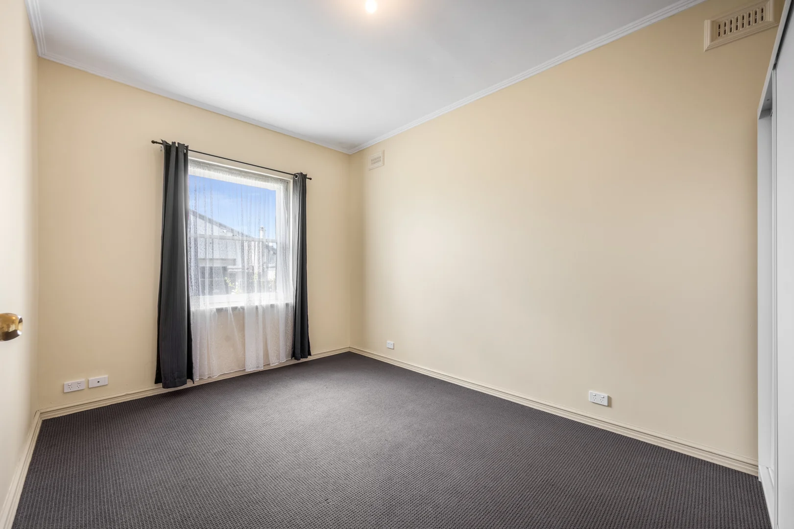 Additional image 5 of 4 Burton Street, Mount Gambier SA 5290