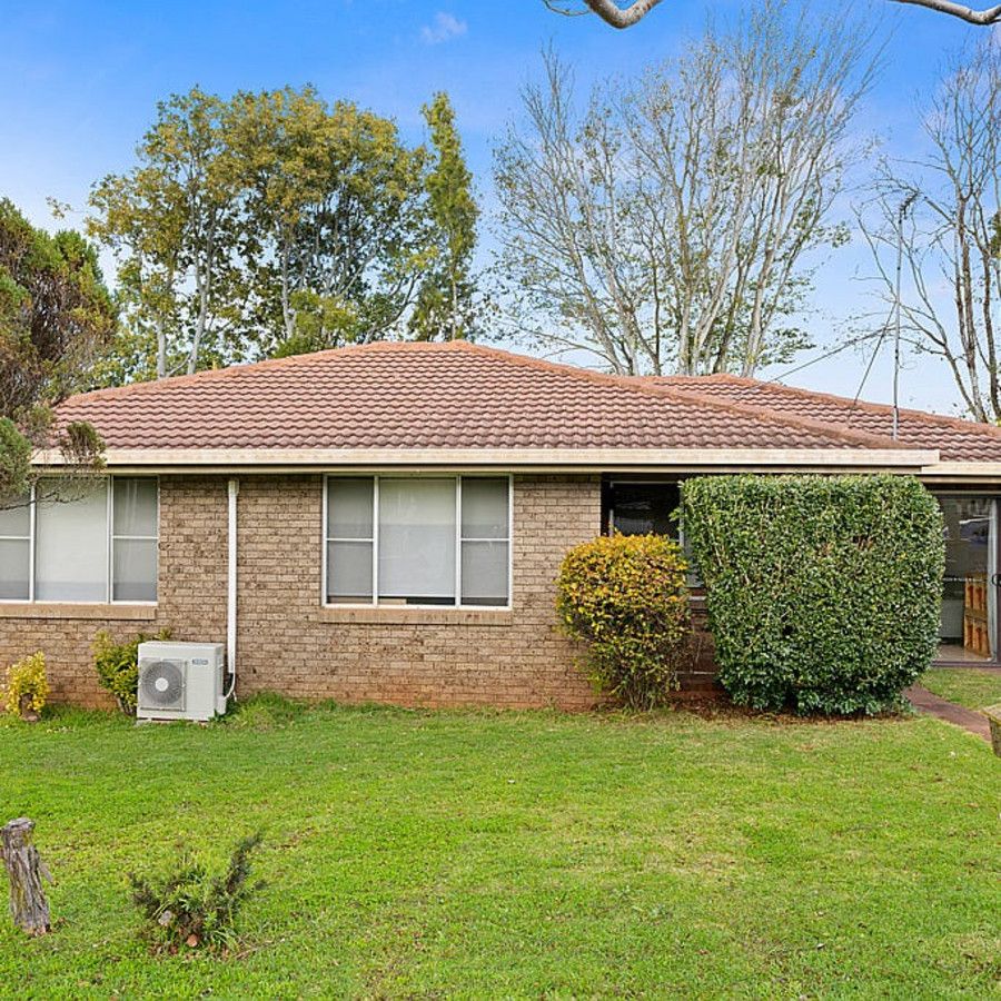 6 Bagot Street, Centenary Heights QLD 4350, Image 0