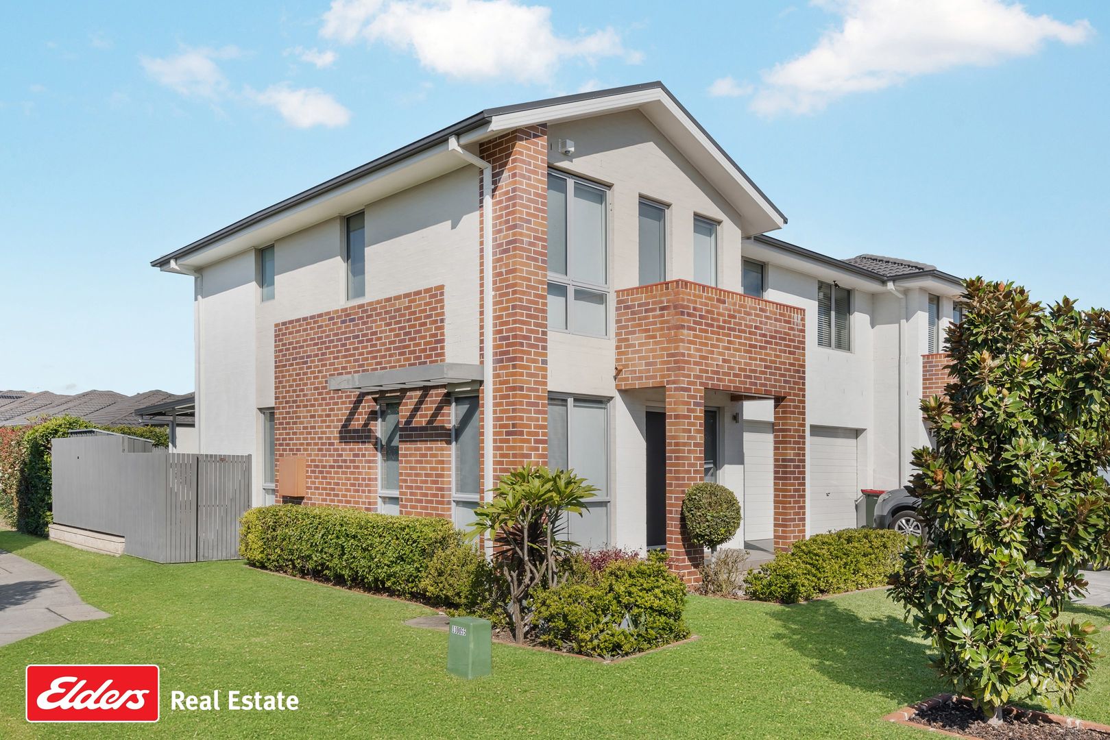 21 Sovereign Circuit, Glenfield NSW 2167, Image 1