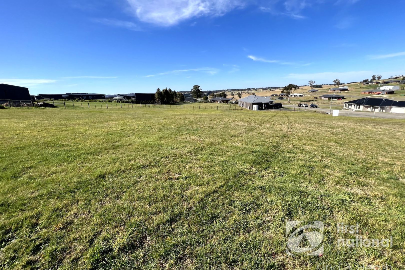 12 Vincent Court, Wy Yung VIC 3875, Image 2