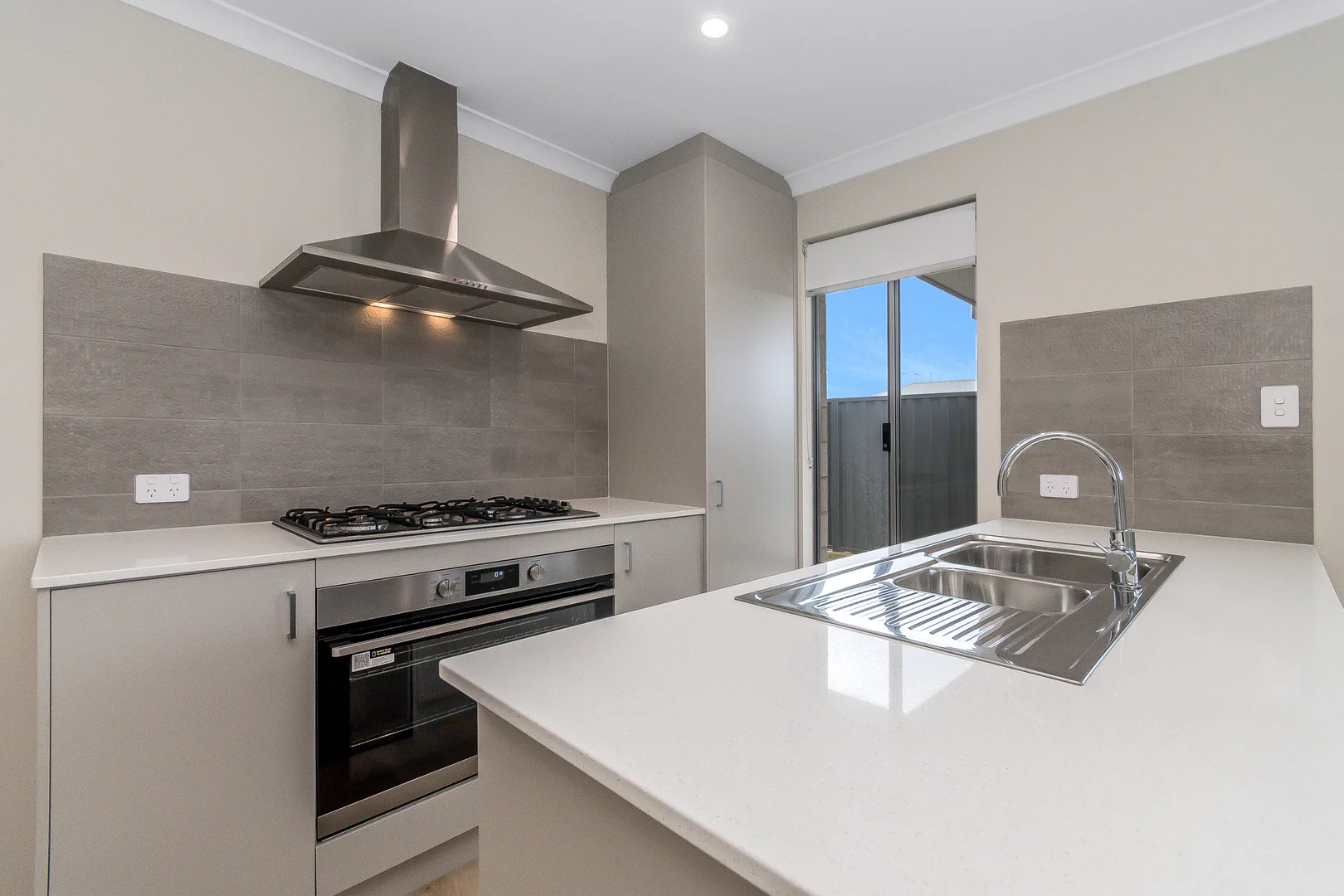 Additional image 16 of 246A Badgerup Avenue, Lakelands WA 6180