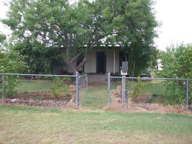 135 Ash Street, Barcaldine QLD 4725, Image 0