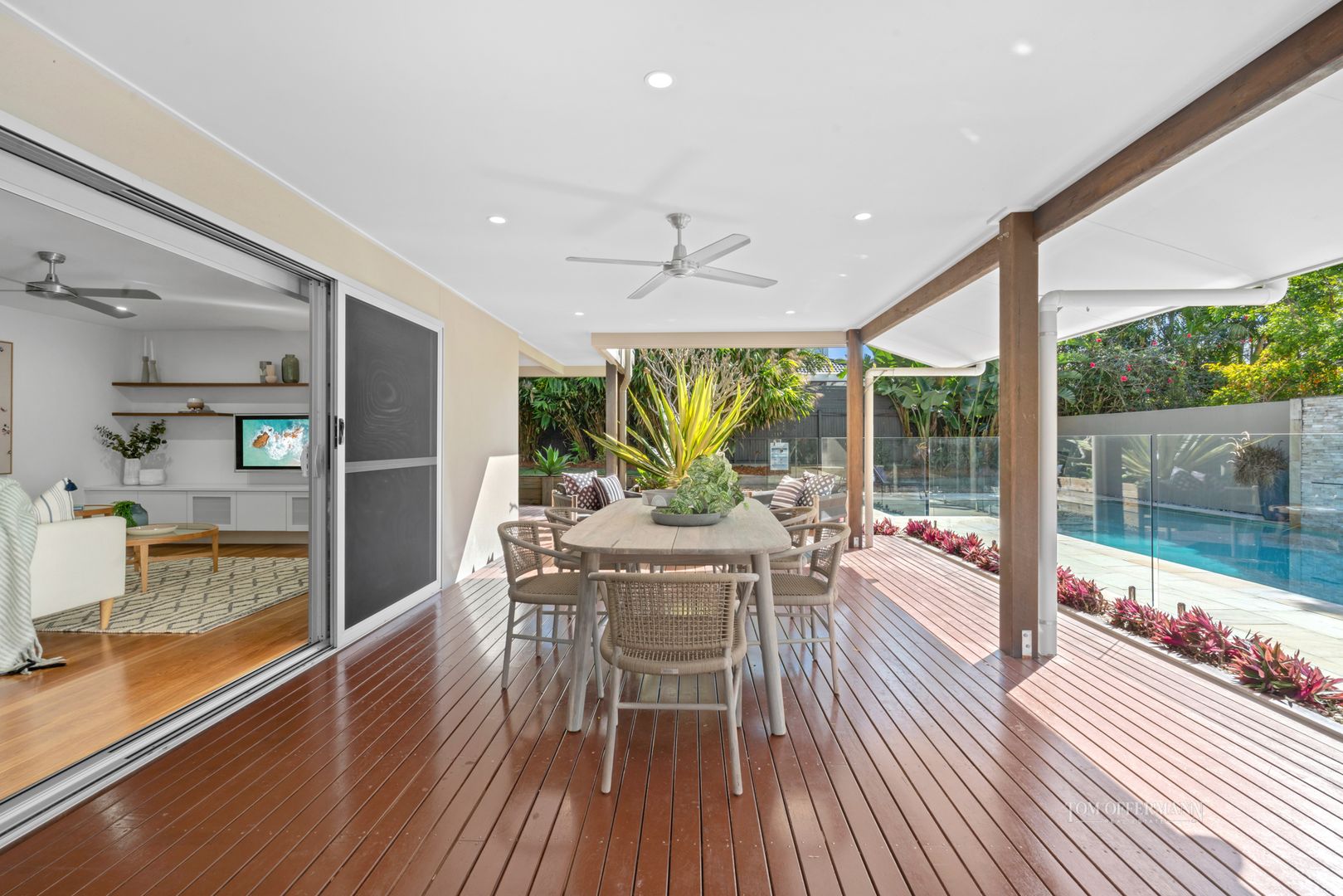 24 Seacove Court, Noosa Waters QLD 4566, Image 2
