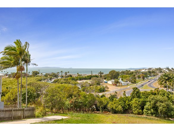 17 Seaview Road, Yeppoon QLD 4703