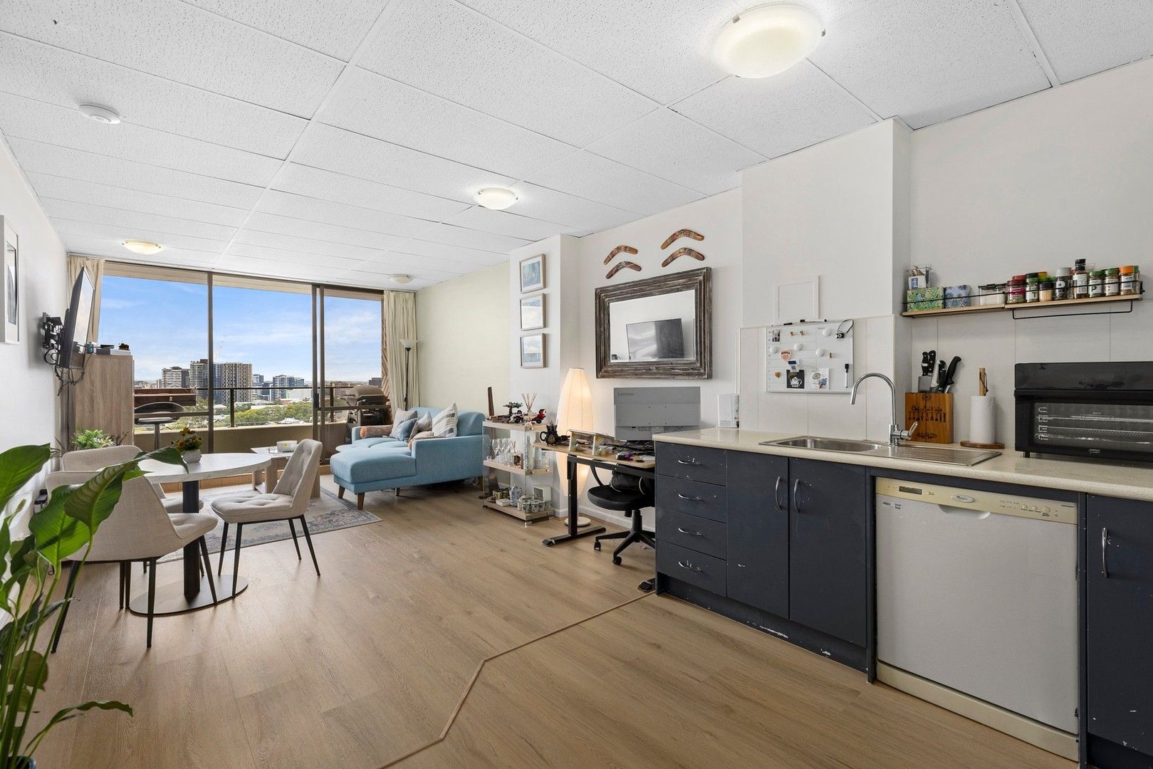 1 bedrooms Apartment / Unit / Flat in 903/32 Leichhardt Street SPRING HILL QLD, 4000