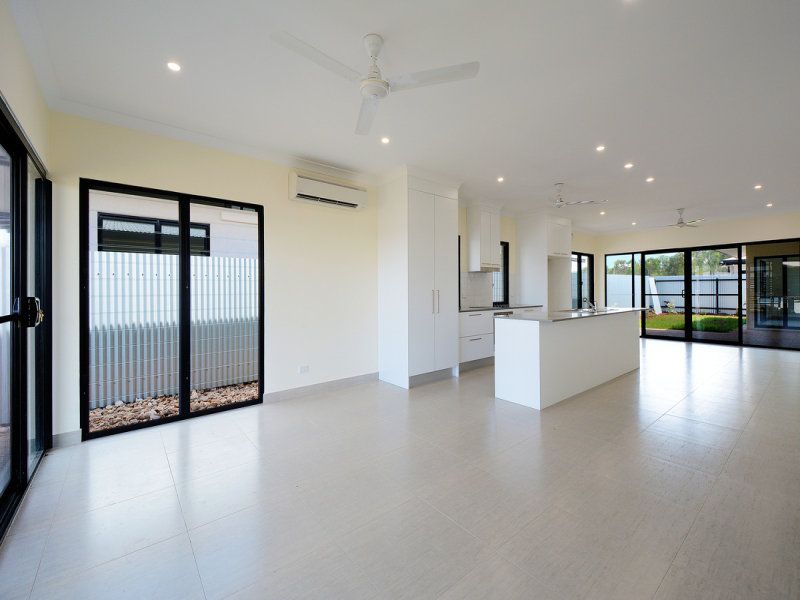 2/15 Constant Street, Coolalinga NT 0839, Image 1