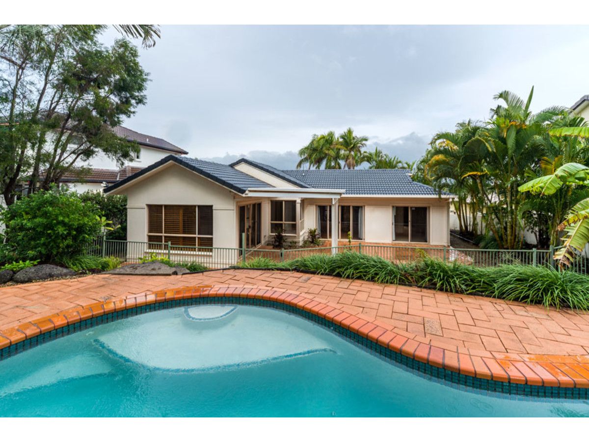 23 Chichester Drive, Arundel QLD 4214, Image 1
