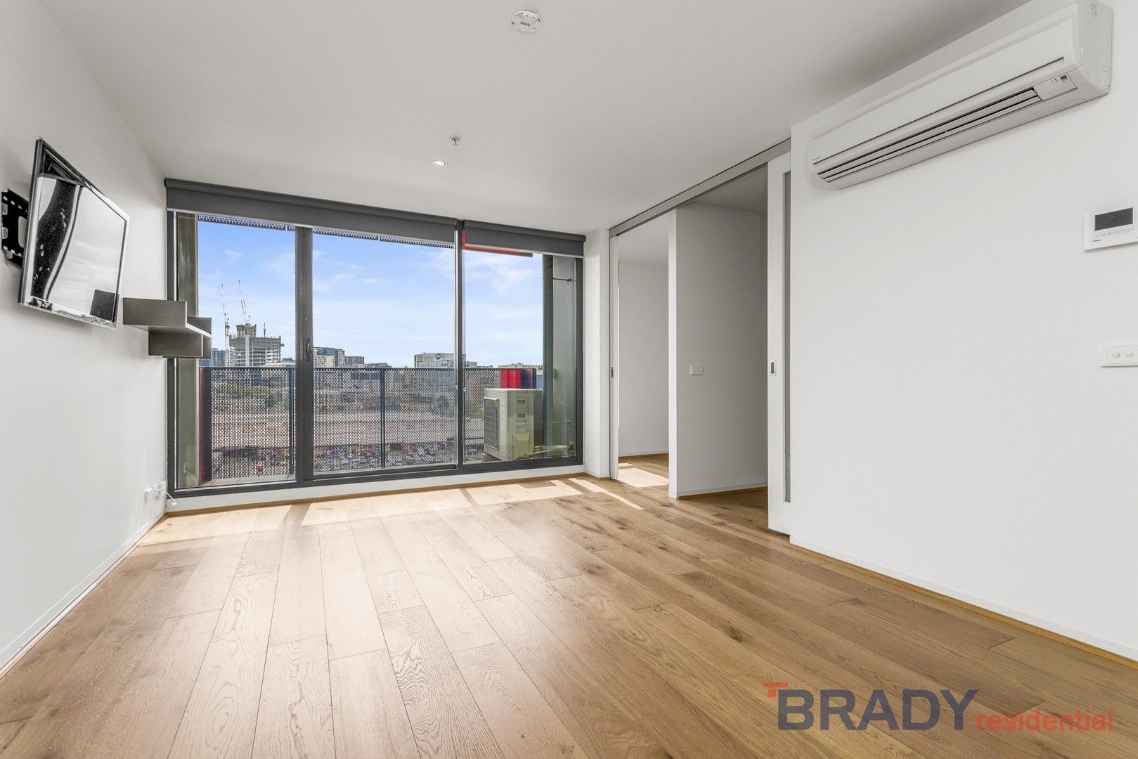 2 bedrooms Apartment / Unit / Flat in 703/253 Franklin Street MELBOURNE VIC, 3000