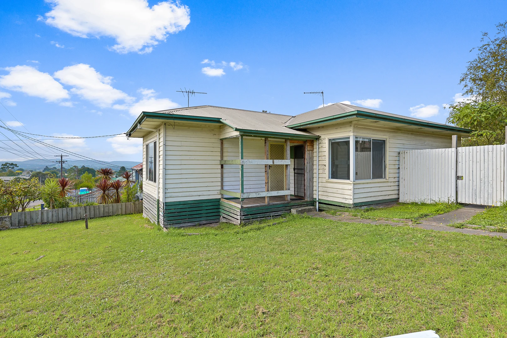 Additional image 2 of 21 Pruden Street, Moe VIC 3825