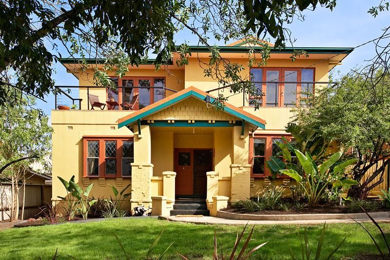 3 Bracken Road, Caulfield South Property History & Address Research