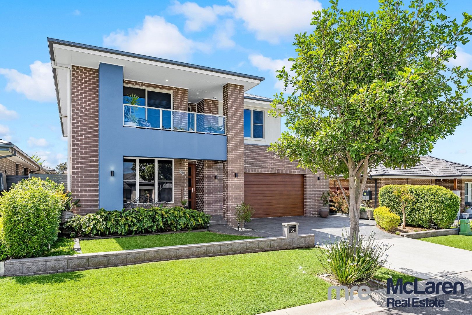 5 bedrooms House in 36 Buckingham Loop ORAN PARK NSW, 2570