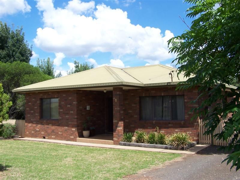 8 Ulomogo Street, BROCKLEHURST NSW 2830, Image 0