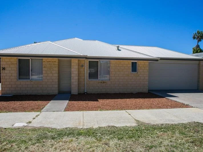 1/20 Smythe Street, Rockingham WA 6168