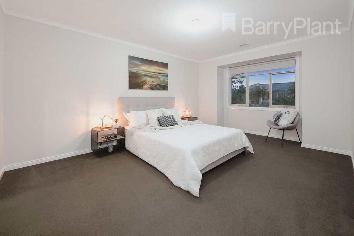 11 Genoa Grove, Pakenham VIC 3810, Image 1