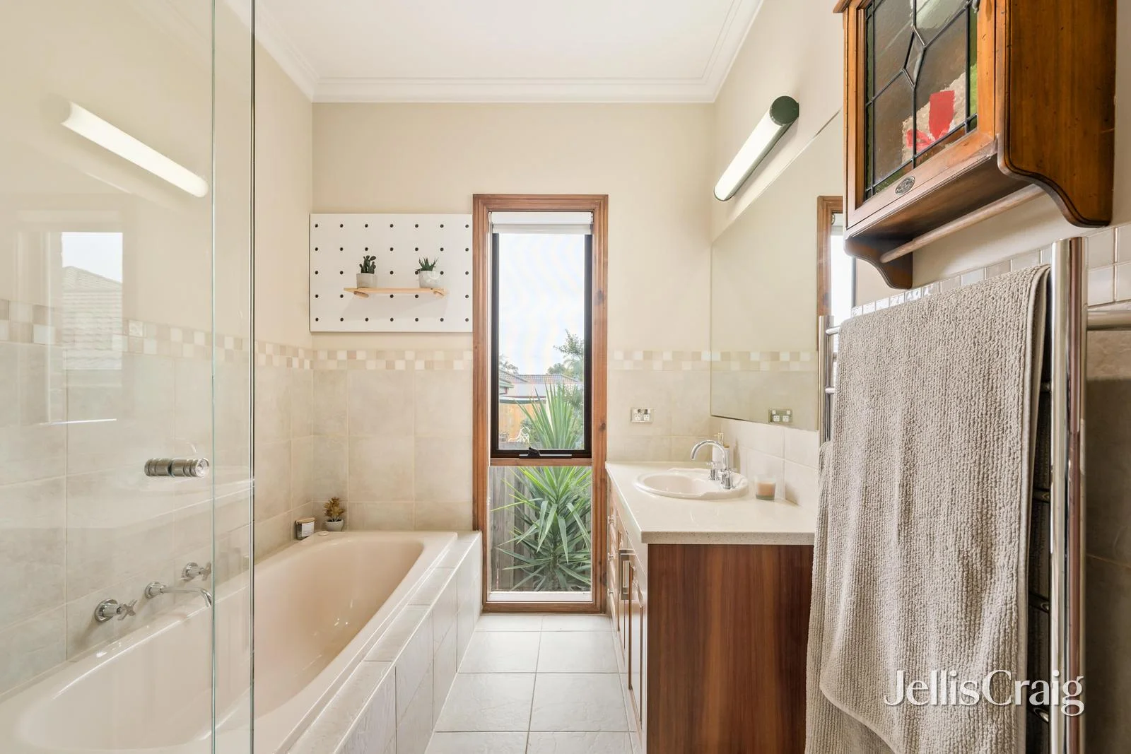 Additional image 13 of 37 Blue Ridge Drive, Mooroolbark VIC 3138