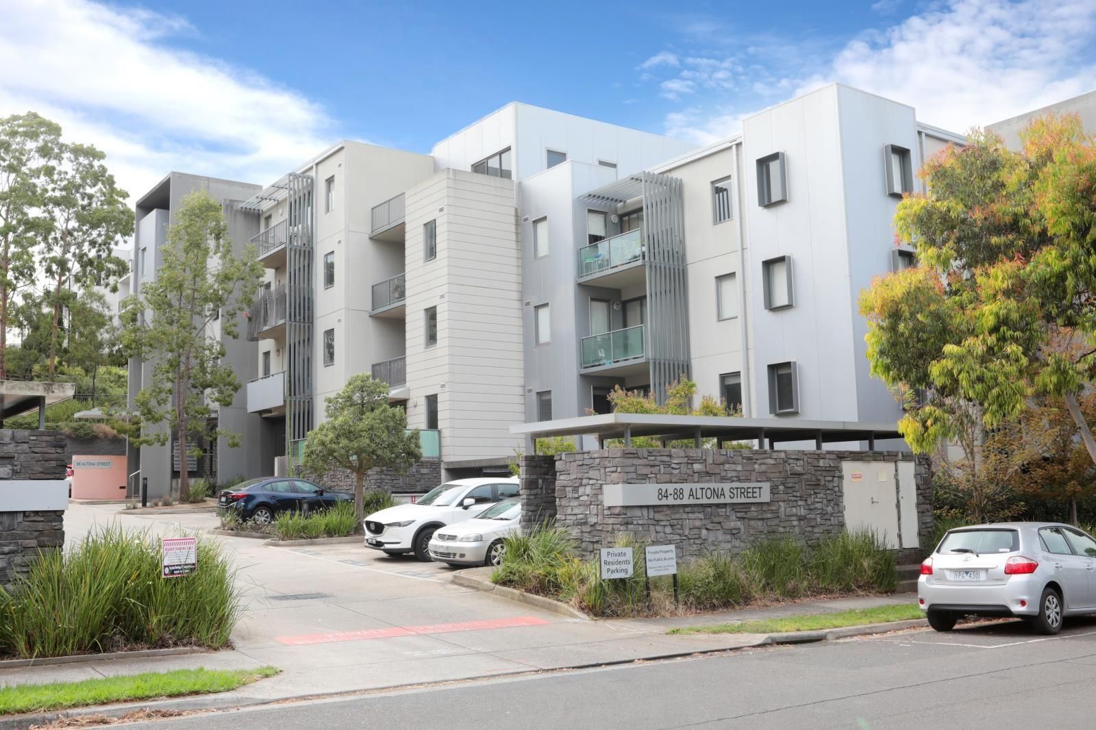 1 bedrooms Apartment / Unit / Flat in 204/88 Altona Street KENSINGTON VIC, 3031