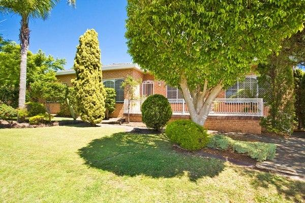 8 Centre Street, Blakehurst NSW 2221