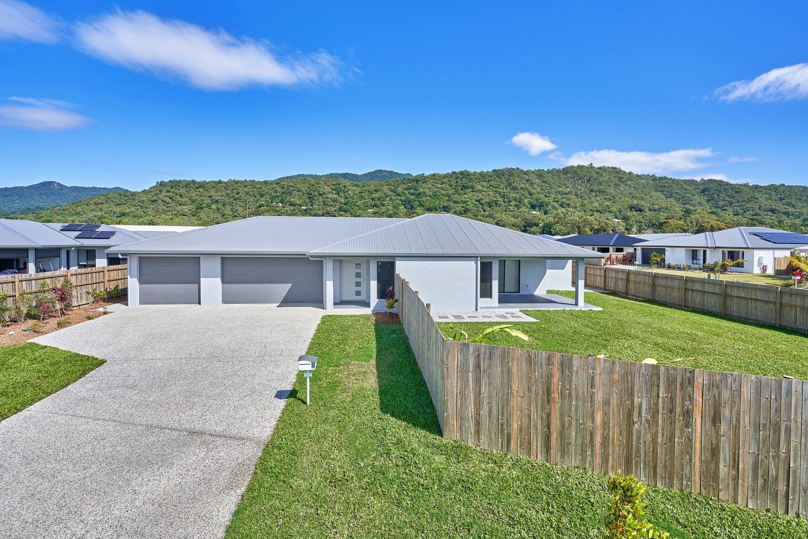 4 bedrooms Semi-Detached in 20 Wattledale Bend TRINITY BEACH QLD, 4879