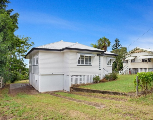 1 Craigilee Street, The Range QLD 4700