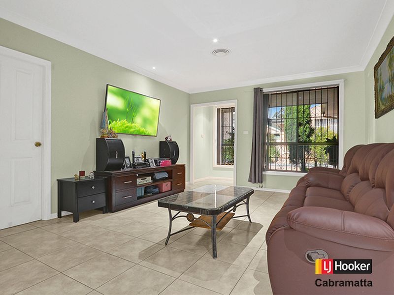 8/85 Canbridge Street, Canley Heights NSW 2166, Image 2