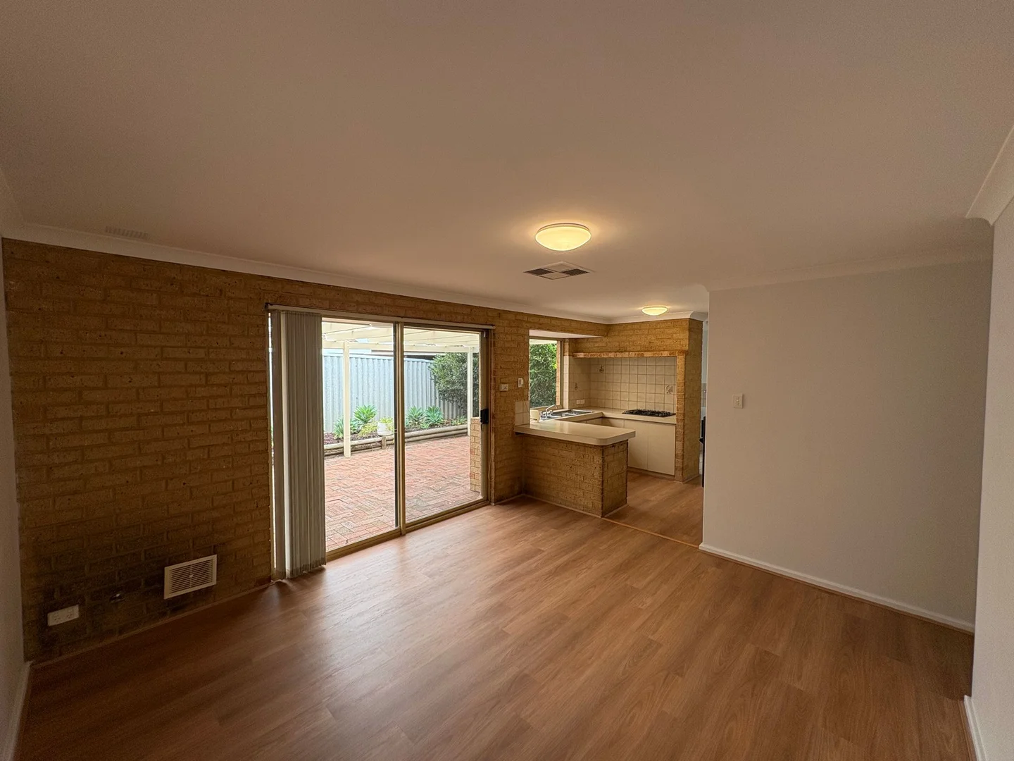 Additional image 4 of 2/13 Luffingham St, Melville WA 6156