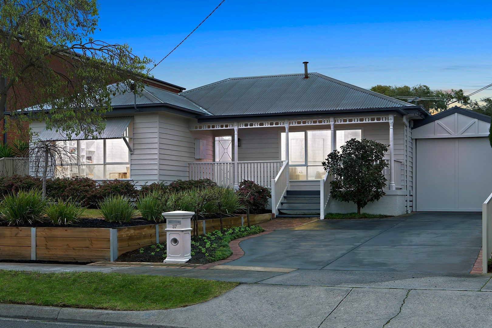 37 Fifth Avenue, Chelsea Heights VIC 3196, Image 0
