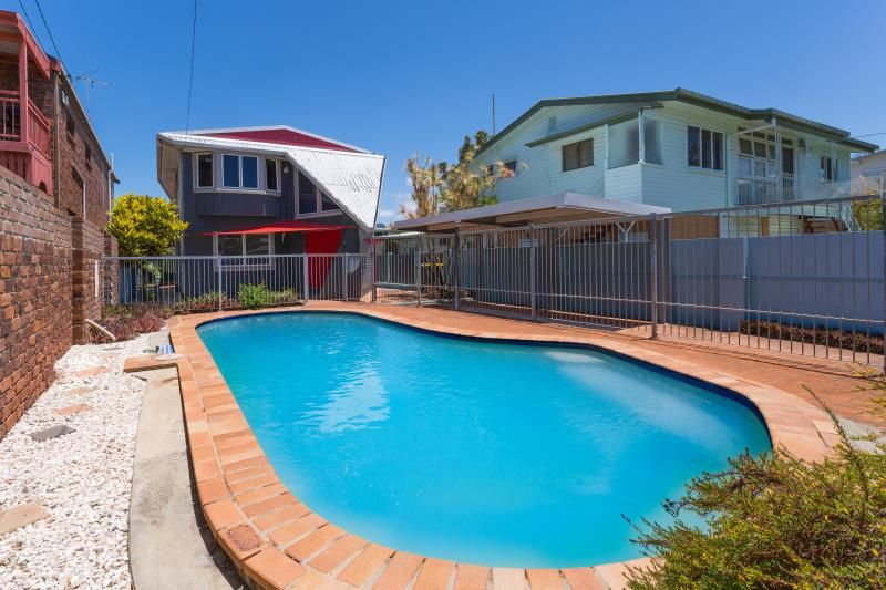 9 THIRD AVENUE, Scarborough QLD 4020, Image 0