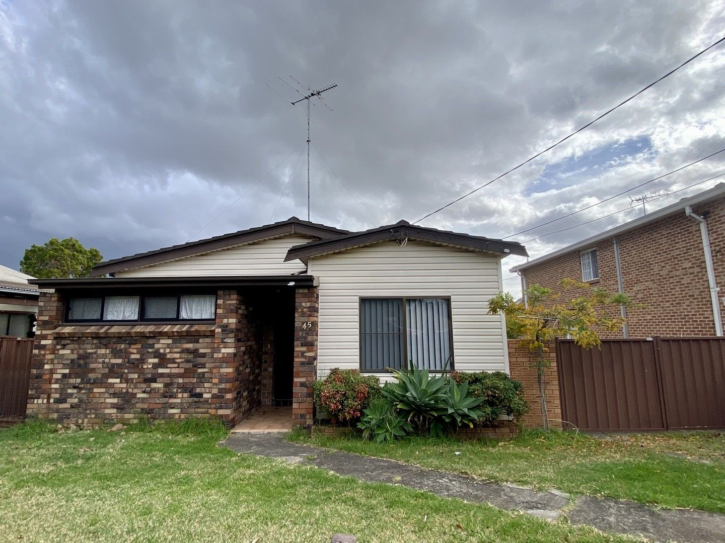 45 Argyle Street, Penshurst NSW 2222 House For Rent 800 Domain