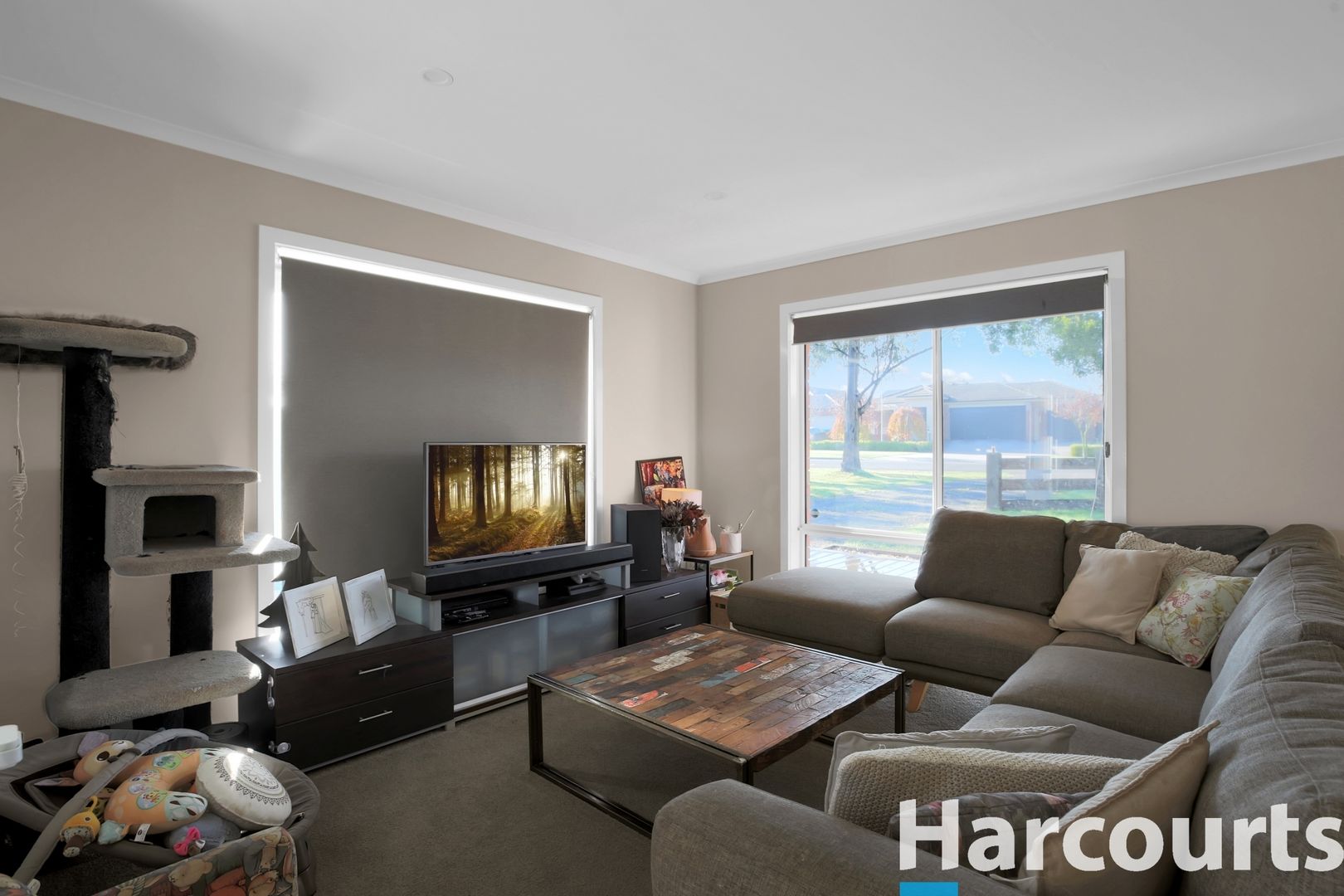 94 Loch Street, Yarragon VIC 3823 House For Rent 450 Domain