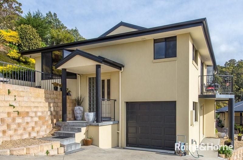 3 bedrooms House in 1/5 Ross Place MOUNT STUART TAS, 7000