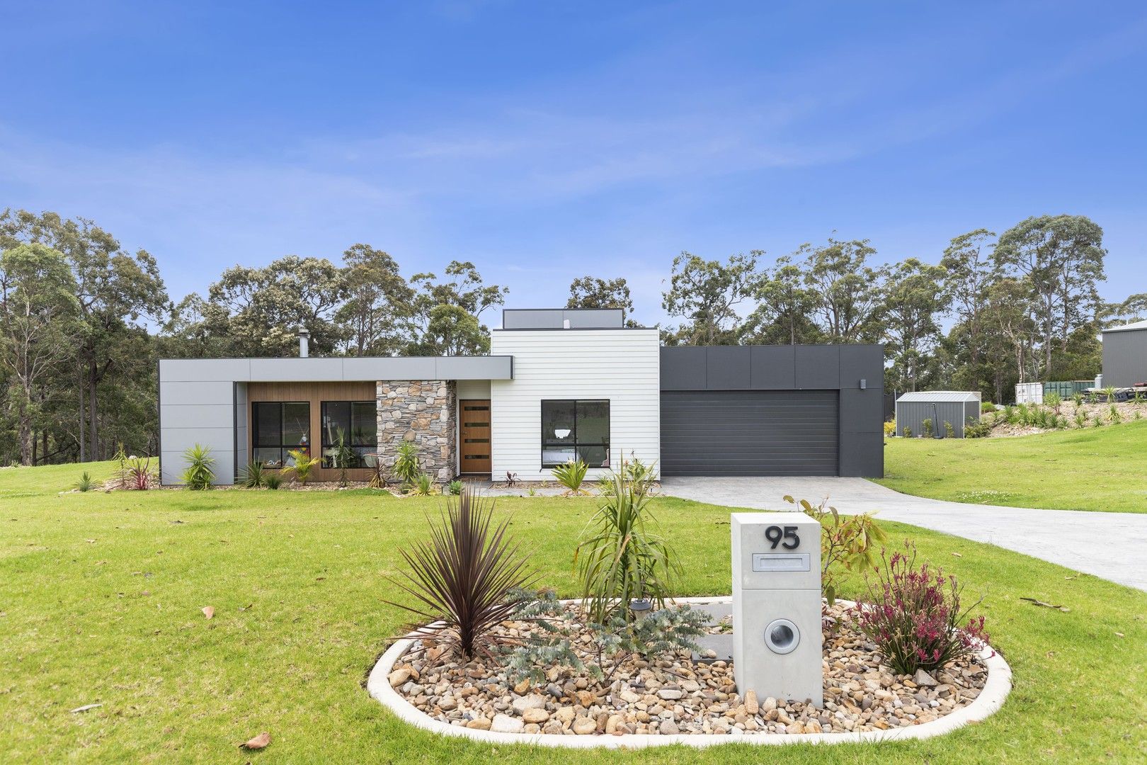 95 Cors Parade, North Batemans Bay NSW 2536, Image 1