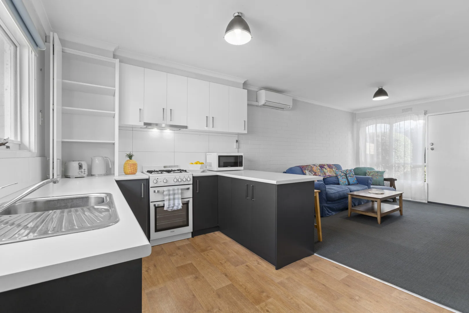 Additional image 5 of 2/56 Iona Avenue, Highton VIC 3216