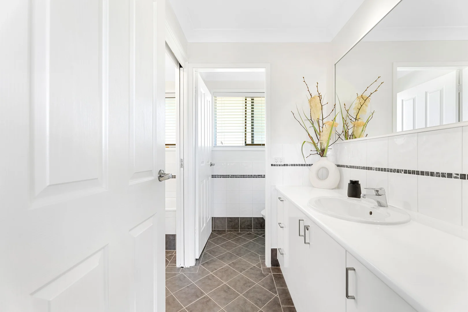 Additional image 15 of 59 Country Club Drive, Catalina NSW 2536