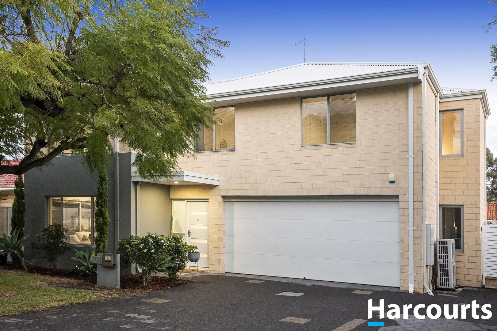 4 bedrooms Townhouse in 103a Birdwood Street INNALOO WA, 6018