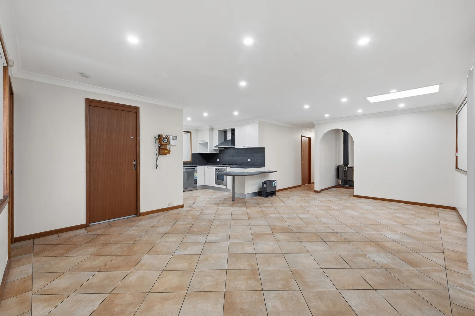 Additional image 3 of 206 Railway Parade, Macquarie Fields NSW 2564