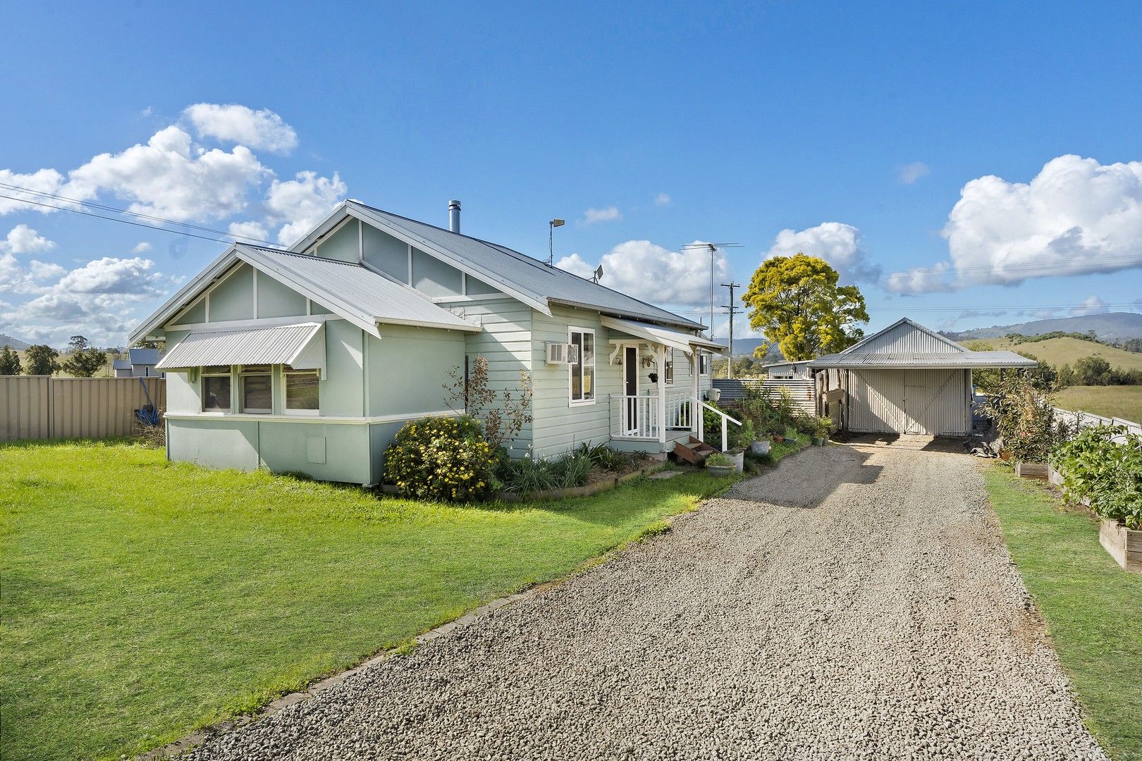 858 Glendonbrook Road, Glendon Brook NSW 2330 Domain