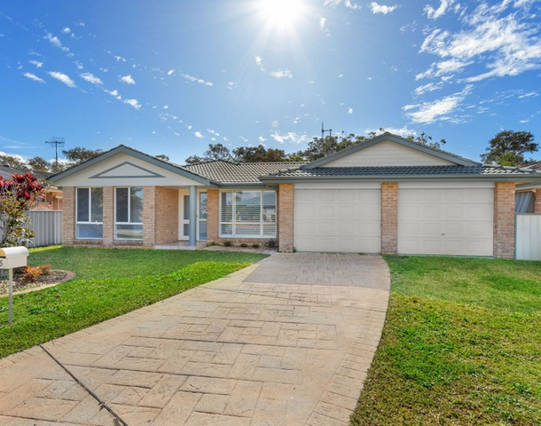 5 Michaela Place, Forster NSW 2428