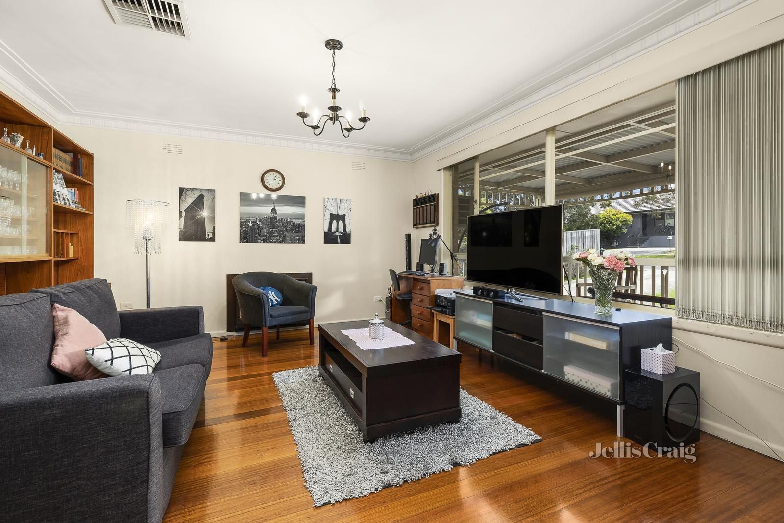 2 Pearl Street, Essendon West VIC 3040, Image 2