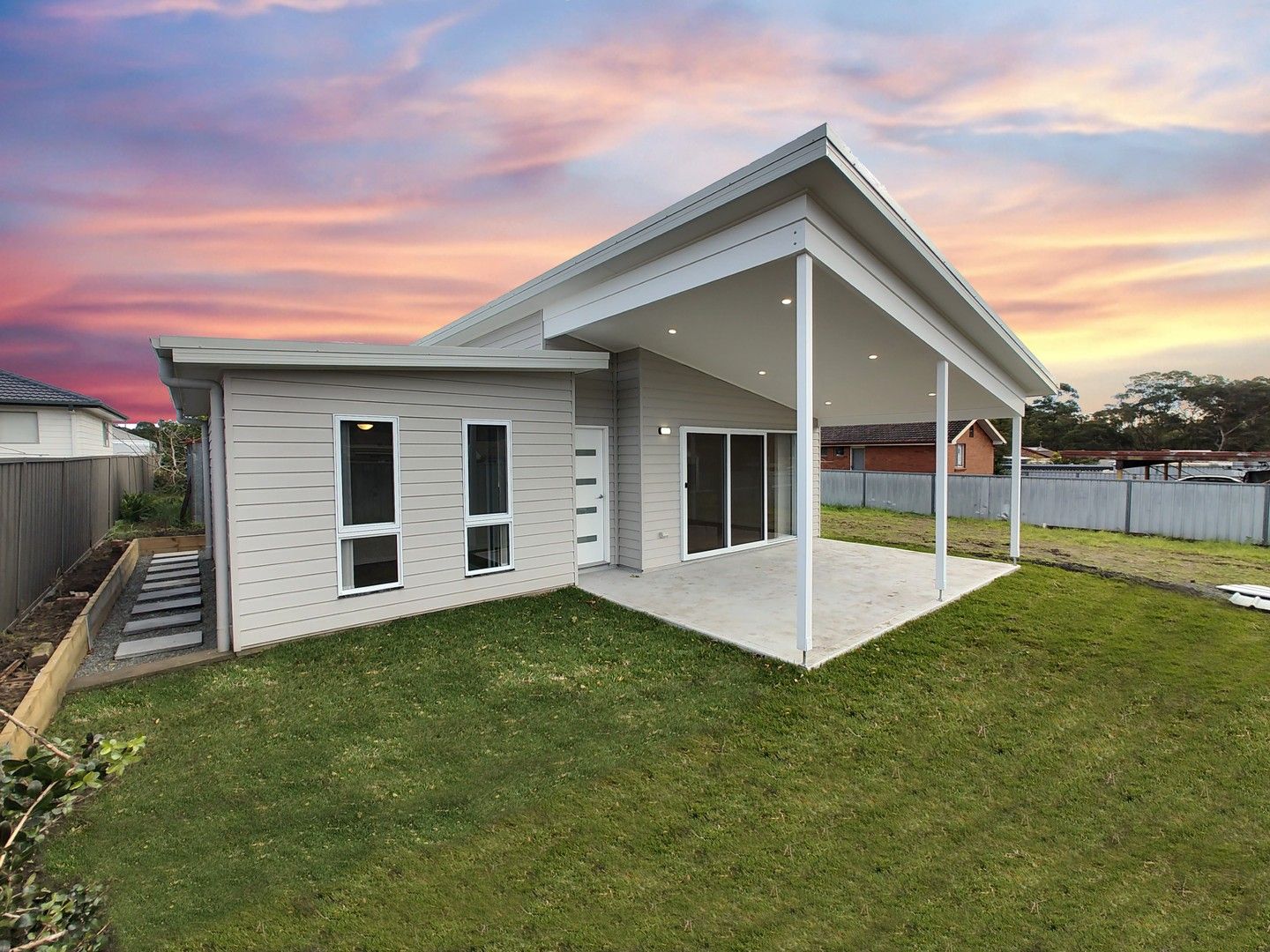 2 bedrooms House in 9A Wickham Street STANFORD MERTHYR NSW, 2327
