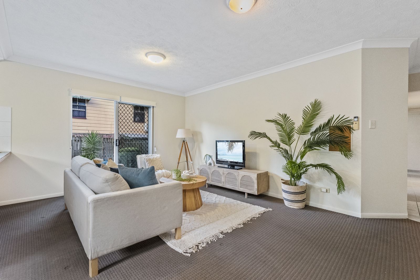 2/44 Prince Street, Annerley QLD 4103, Image 2