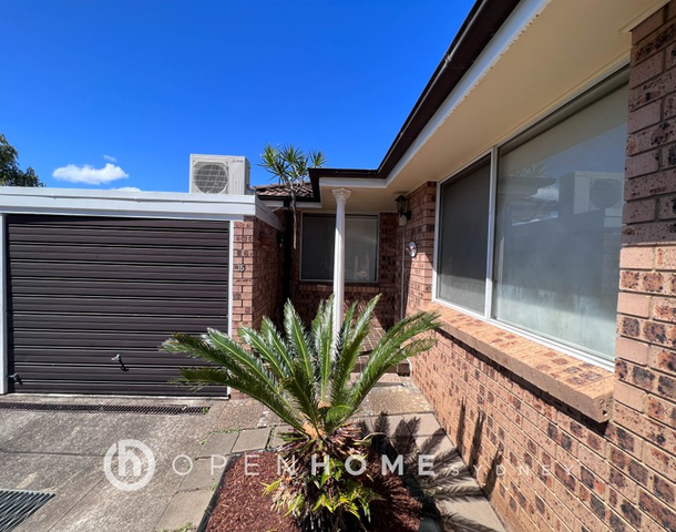 15/4 Sitella Place, Ingleburn NSW 2565