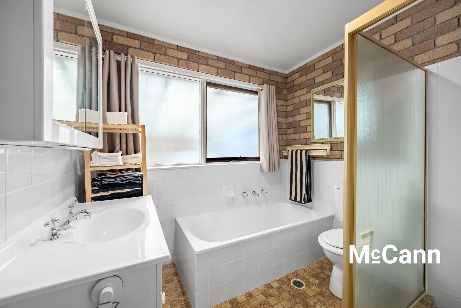 Additional image 15 of 52 Holden Crescent, Wanniassa ACT 2903