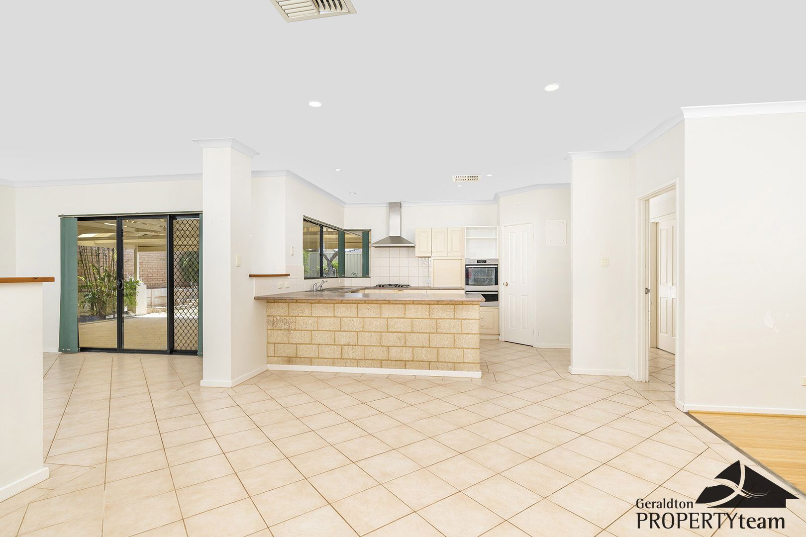 3 Penzance Way, Tarcoola Beach WA 6530, Image 2